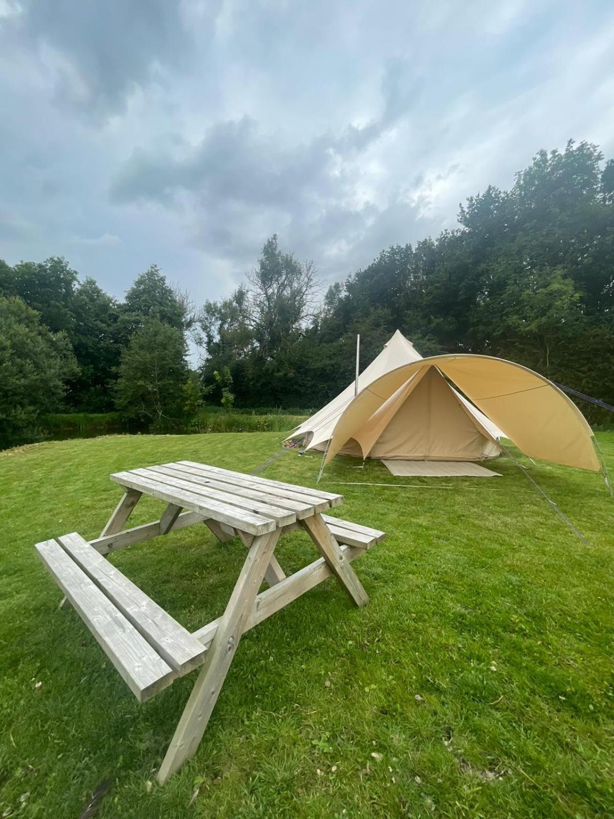Bell Tent North Yorkshire ภายนอก รูปภาพ